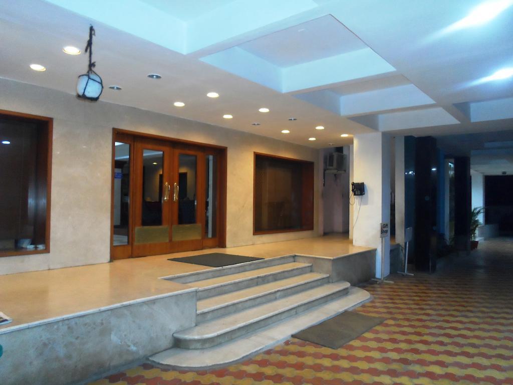 Hotel Bhimas Paradise Tirupati Exterior photo